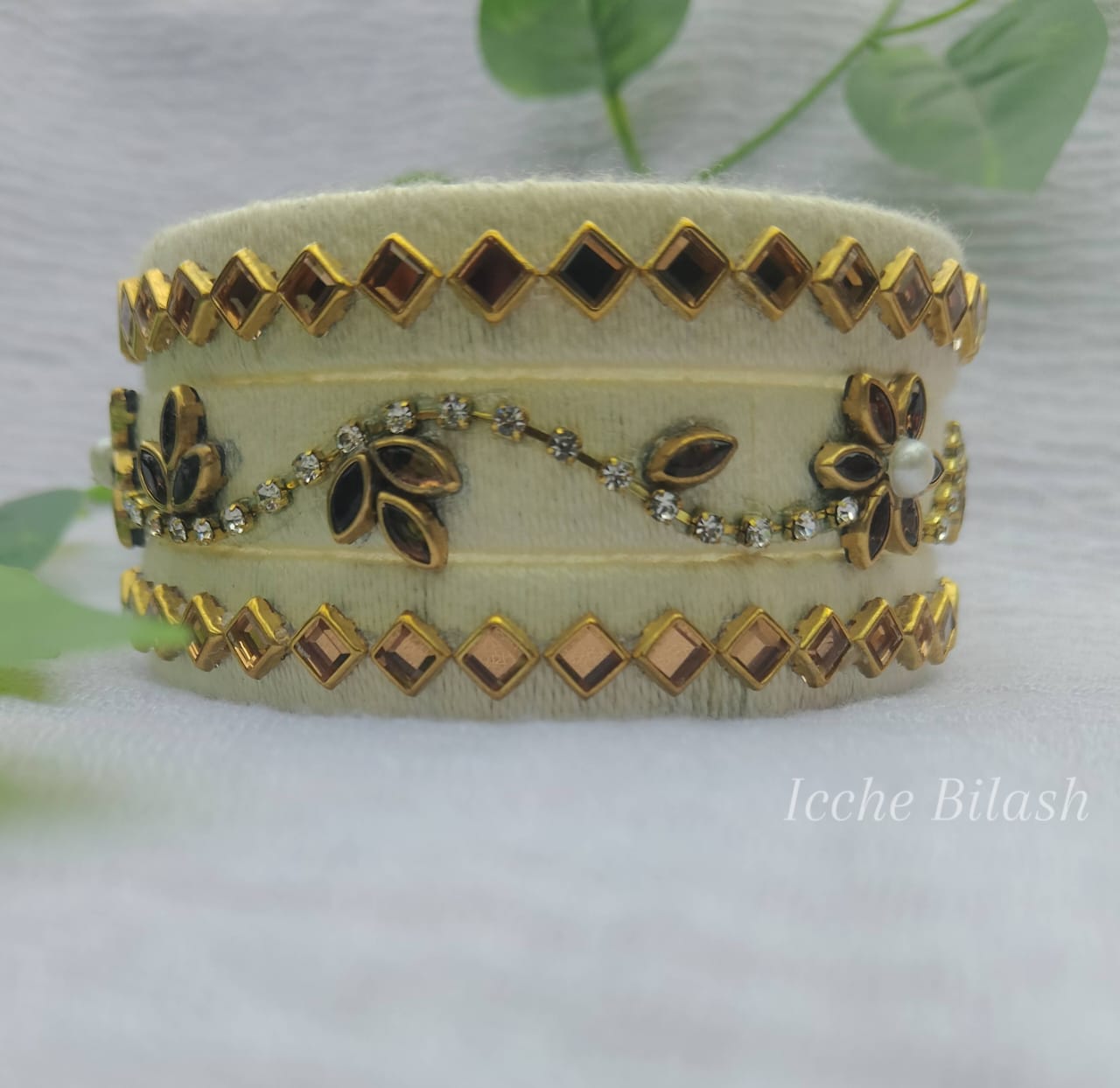 Hand Made Kundol Churi